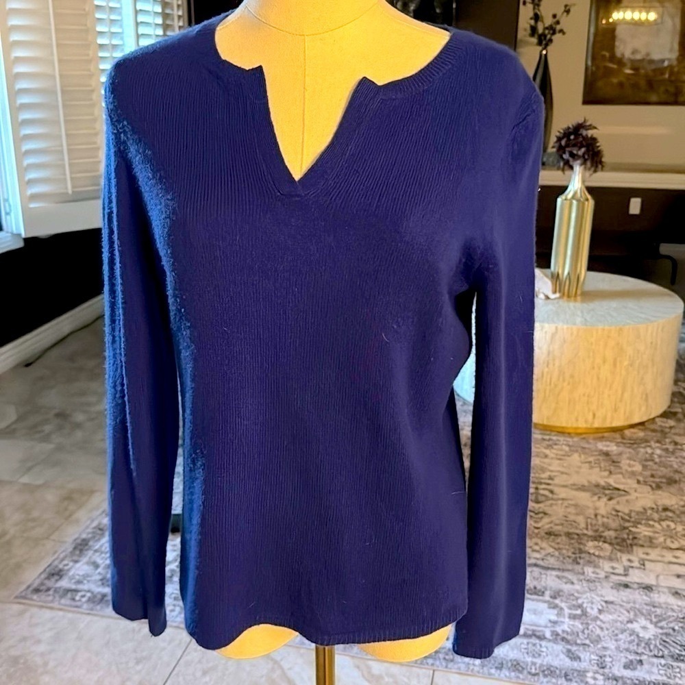 Peck and Peck Petite Blue medium cashmere sweater